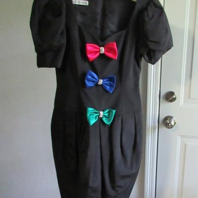 Lot 100: Wow! AJ Bari Vintage Dress With Colorful Bows, Size 8, Appr 1970-80s, Nice!