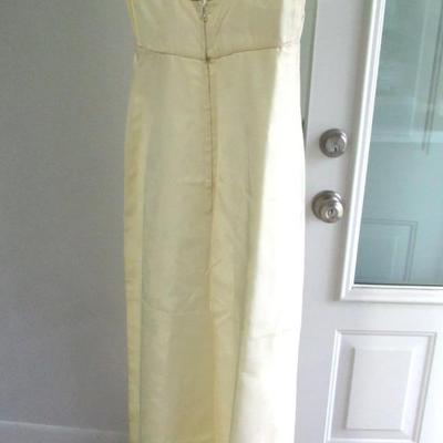 Lot 102: Vintage Ladies Evening Gown, Rhinestone Neckline