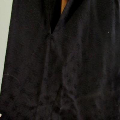 Lot 104: Antique Victorian All Black 3 Piece Top, Skirt, Jacket, SEE ALL 52 PHOTOS, Nice!