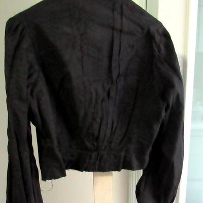 Lot 104: Antique Victorian All Black 3 Piece Top, Skirt, Jacket, SEE ALL 52 PHOTOS, Nice!