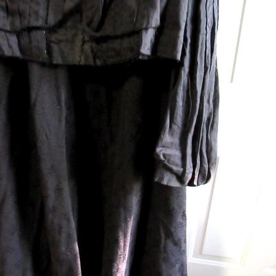 Lot 104: Antique Victorian All Black 3 Piece Top, Skirt, Jacket, SEE ALL 52 PHOTOS, Nice!