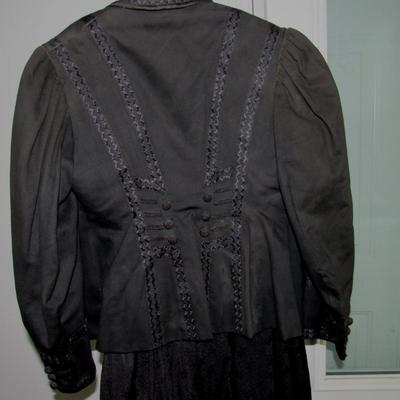 Lot 104: Antique Victorian All Black 3 Piece Top, Skirt, Jacket, SEE ALL 52 PHOTOS, Nice!