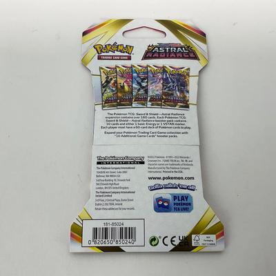 -190- POKÃ‰MON | Unopened Packs Of PokÃ©mon Fusion Strike Cards
