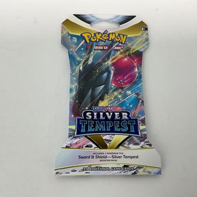 -190- POKÃ‰MON | Unopened Packs Of PokÃ©mon Fusion Strike Cards