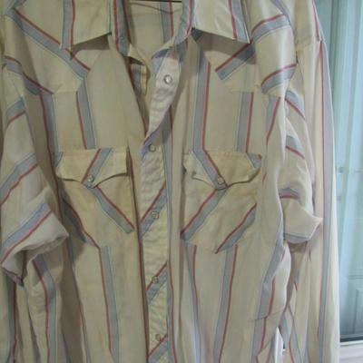 Lot 105: Vintage Men's Wrangler Snap Down Shirt, 18, 18 1/2, XXL