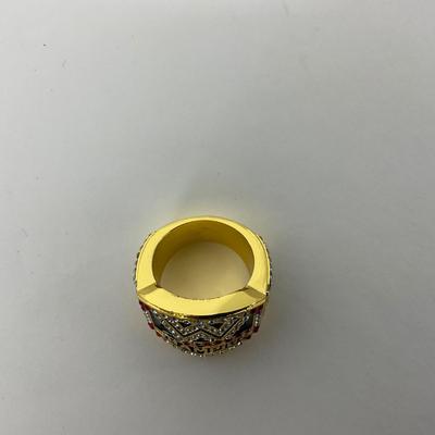 -194- COLLECTIBLE | WWE Replica Championship Ring