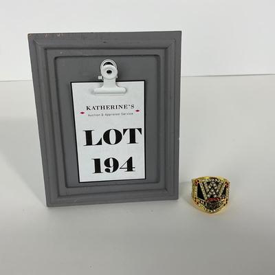 -194- COLLECTIBLE | WWE Replica Championship Ring