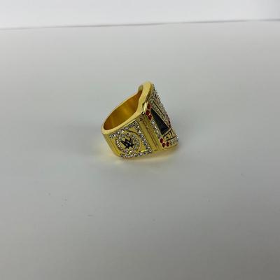 -194- COLLECTIBLE | WWE Replica Championship Ring
