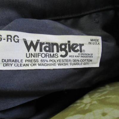 Lot 109:  Vintage 1970s Mercury Marine Men's Lightweight Jacket, Wrangler, 46-RG