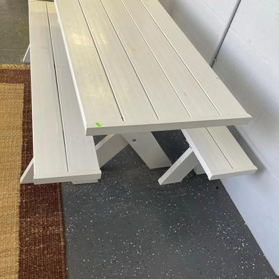 Quality PVC picnic table 6' w/ benches