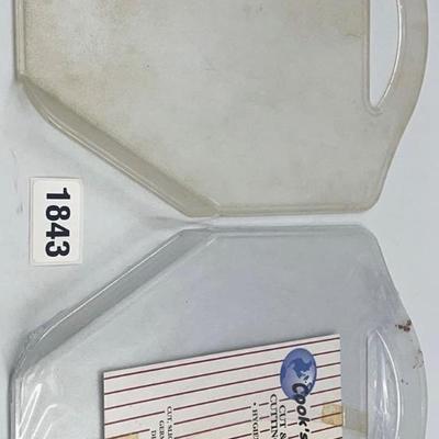 Cut and Pour Cutting Boards