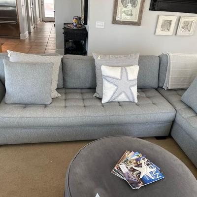 Sofa Couch sectional CLEAN!!