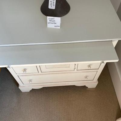 Lexington furniture bedroom nightstand "Cristofaro"