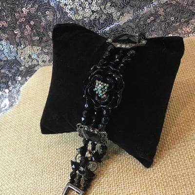 Black Faceted Faux Stone Locking Bracelet