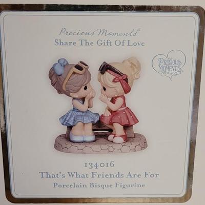 New Precious Moments "That's what Friends are For"