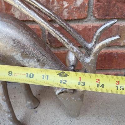 Vintage Metal Reindeer