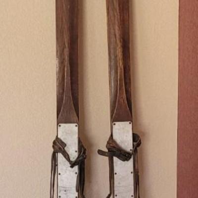 Vintage Wood Skis