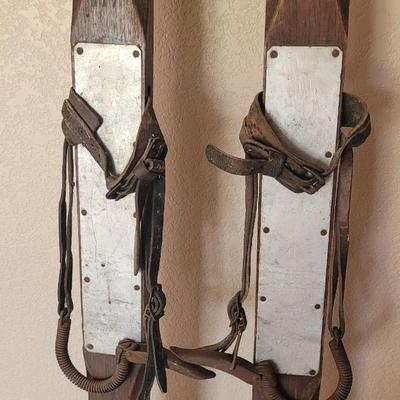 Vintage Wood Skis