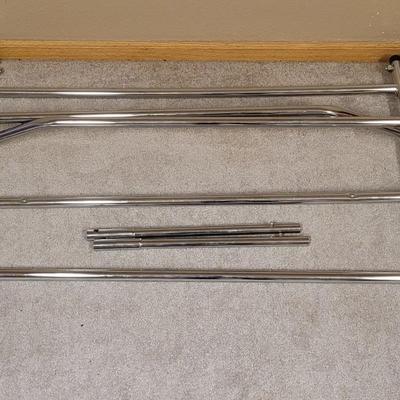 Omnidirectional Metal Clothing Rack