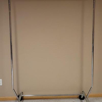 Omnidirectional Metal Clothing Rack