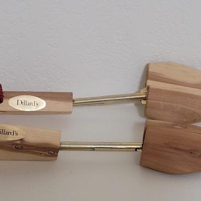 Vintage Dillard's Sizable Shoe Trees