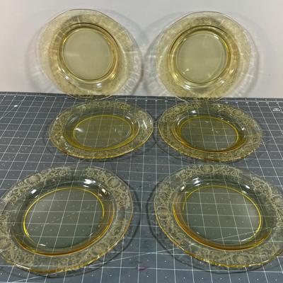Amber 9" (6) Depression Glass Dinner Plates.