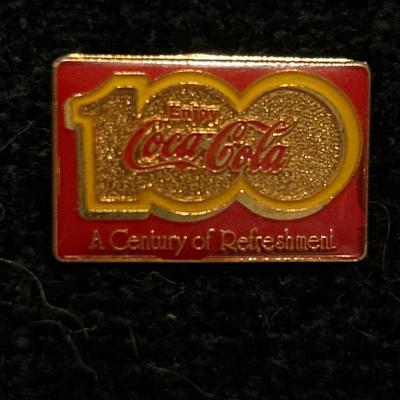 Coca Cola earrings & pin