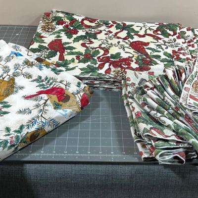 XMAS Linens; Table Cloth, Napkins, Placemats