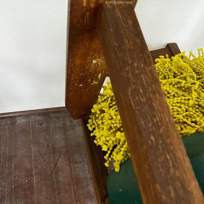 Small Rocker Arts & Craft: Chartreuse Pillow included. 