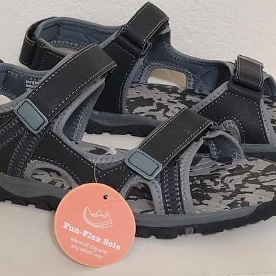 New with Tags Sonoma Sandals
