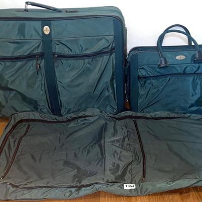 Dark Green Atlantic Suitcase Set
