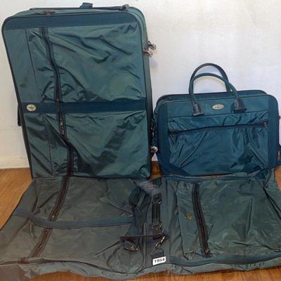 Dark Green Atlantic Suitcase Set