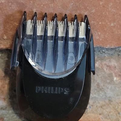 Phillips Norelco Electric Razor
