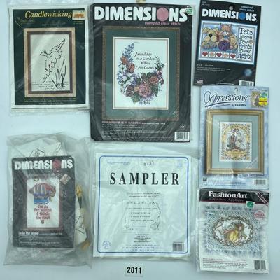 Cross stitching lot