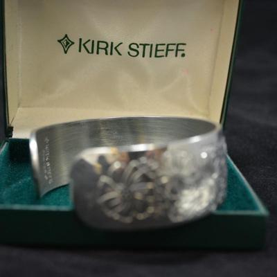 Kirk Stieff Pewter October Bracelet with Box