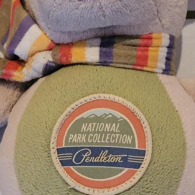 PENDLETON Pet Coat & Pet Stuffie