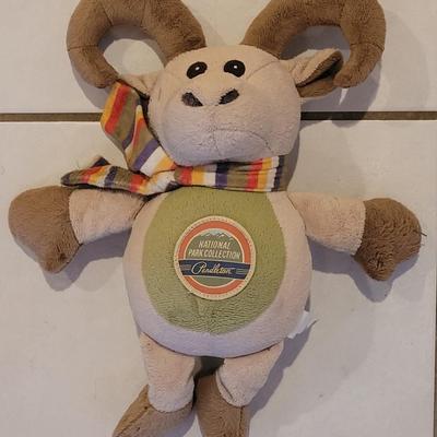 PENDLETON Pet Coat & Pet Stuffie