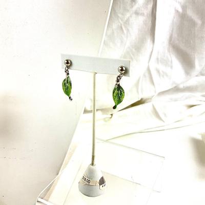 442 Green Stone Stone Statement Lot with Green Jewelry Set