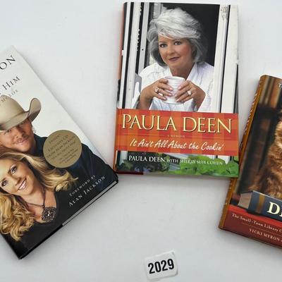 Mixed book bundle