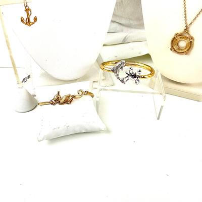 449 Nautical Life Ring Jewelry Lot