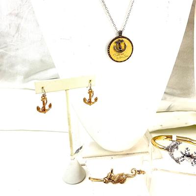 449 Nautical Life Ring Jewelry Lot