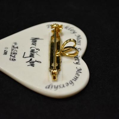 P. Buckley Moss Porcelain Pendant/Brooch