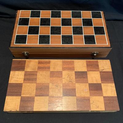 Unique Chess Sets with Storage Boards (DR-KW)