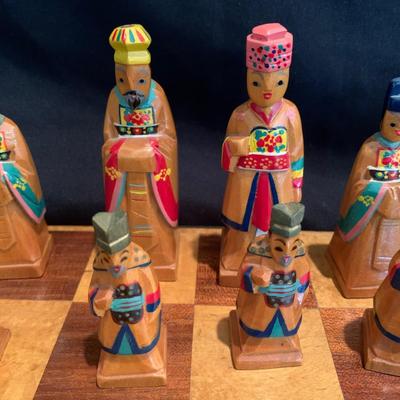 Unique Chess Sets with Storage Boards (DR-KW)