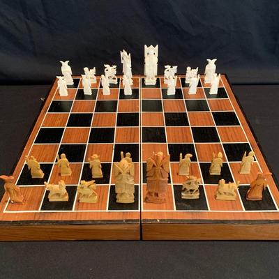 Unique Chess Sets with Storage Boards (DR-KW)