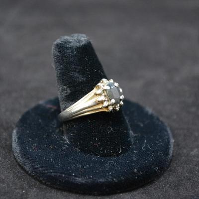 925 Sterling Ring with Topaz Setting Size 9 4.3g