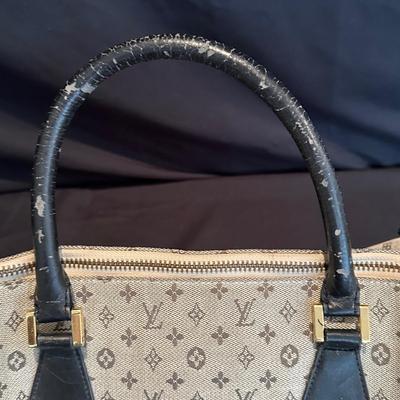 Assortment of Designer Ladies Purses (LR-KL)