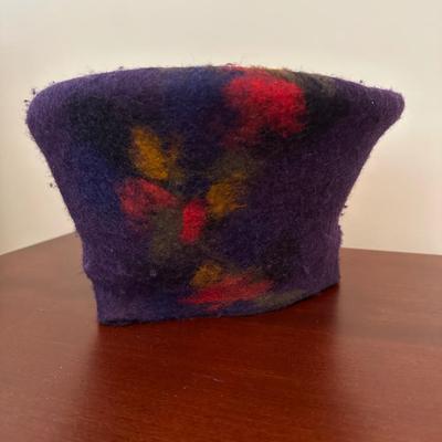 Ladies Fashion Hats by Nordstrom, Burberry, Eric Javits, and More! (DR-KW)