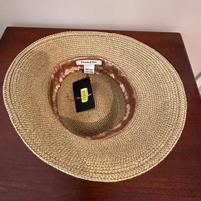 Ladies Fashion Hats by Nordstrom, Burberry, Eric Javits, and More! (DR-KW)