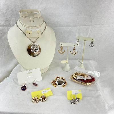 461 Nautical CRAB Pendant, Anchor, Shell, Starfish Earring Lot